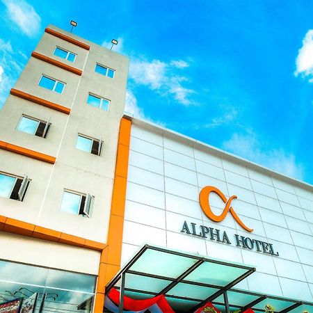 Alpha Hotel פקאנבארו מראה חיצוני תמונה